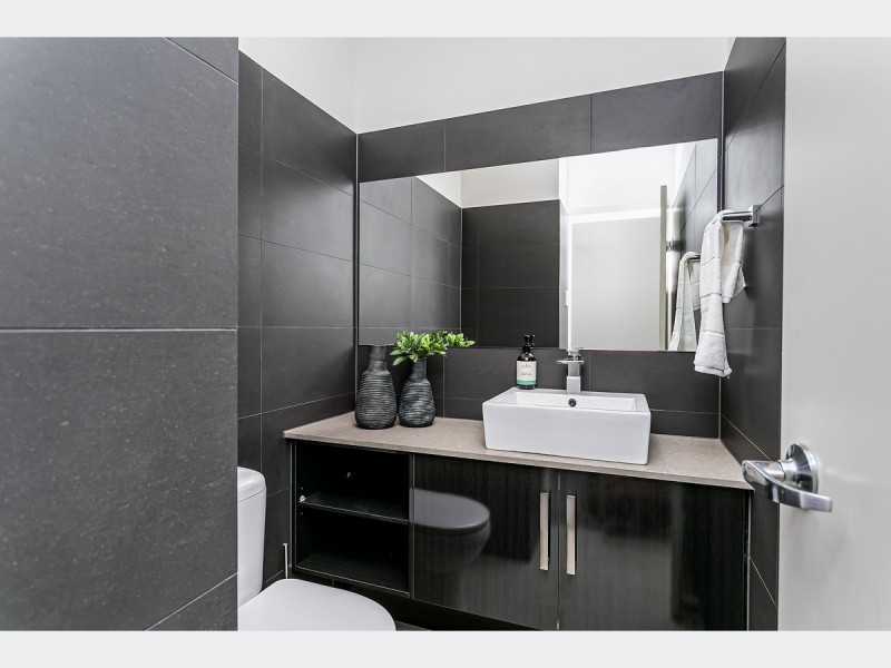 61 Dumfries Avenue, Seaton SA 5023