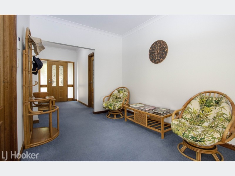 11A Strathbogie Avenue, Findon SA 5023