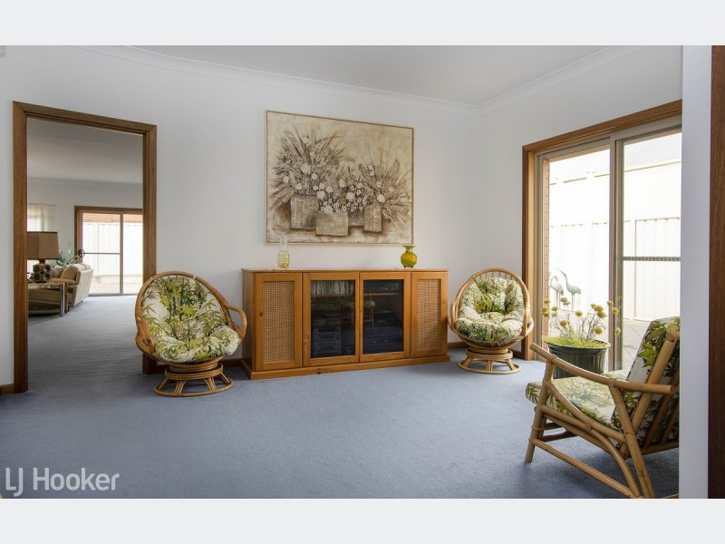 11A Strathbogie Avenue, Findon SA 5023