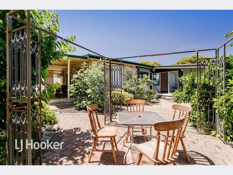 20 Abelia Avenue, Para Vista SA 5093