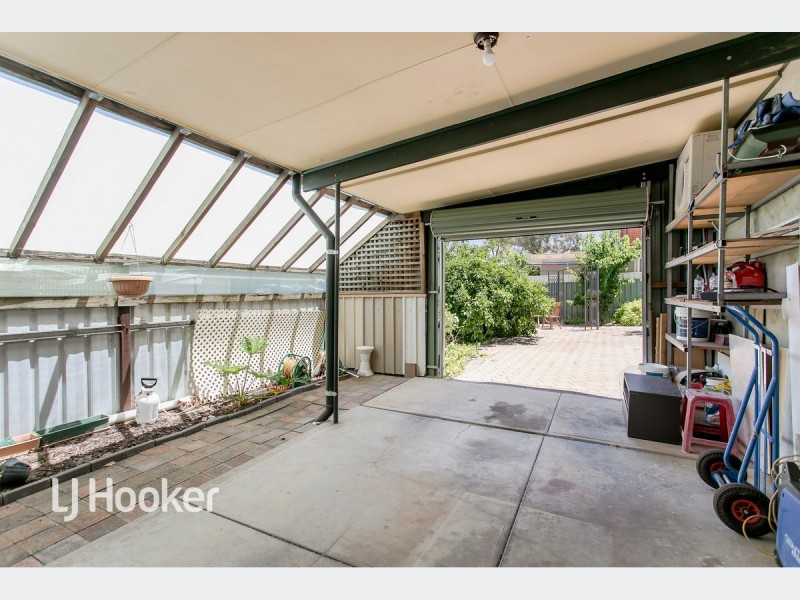 20 Abelia Avenue, Para Vista SA 5093