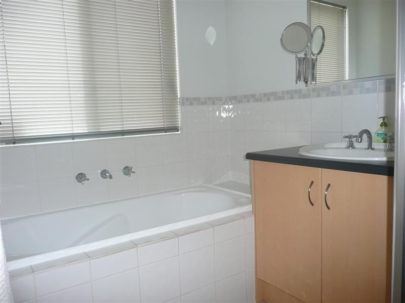 3 Islington Drive, Sheidow Park SA 5158