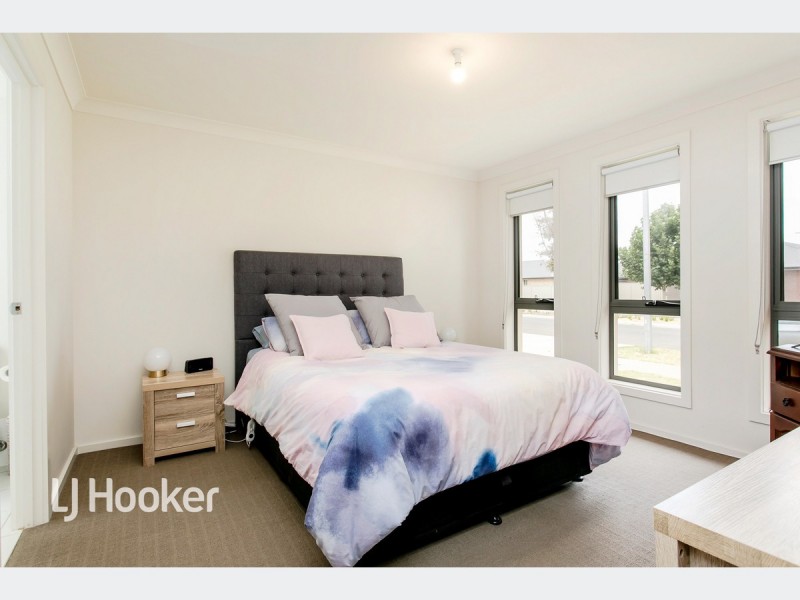 24 Central Boulevard, Munno Para West SA 5115