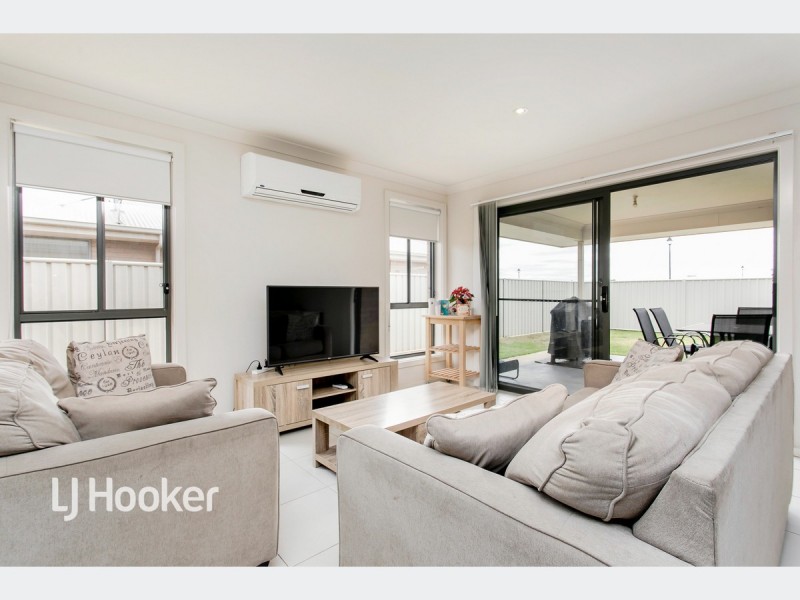 24 Central Boulevard, Munno Para West SA 5115