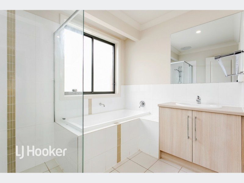 24 Central Boulevard, Munno Para West SA 5115