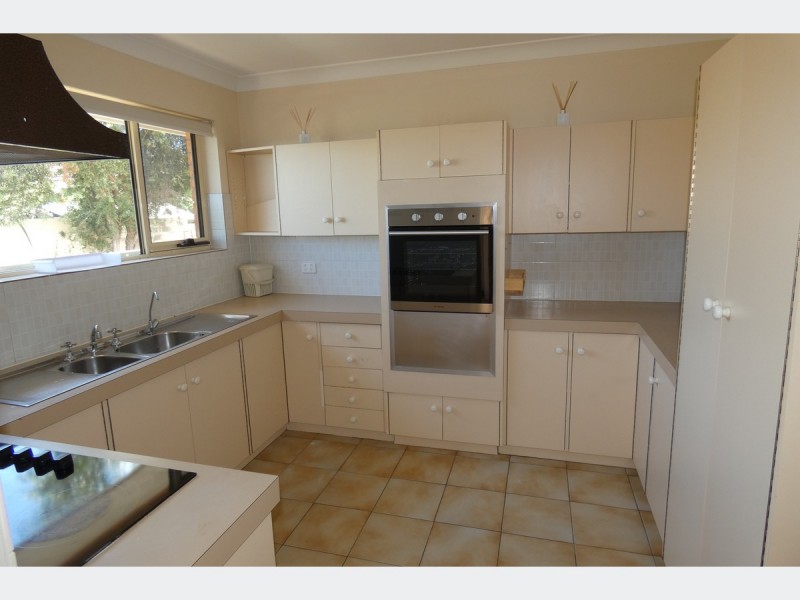 151a Shepherds Hill Road, Eden Hills SA 5050