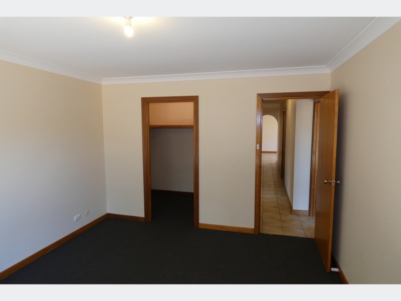 151a Shepherds Hill Road, Eden Hills SA 5050