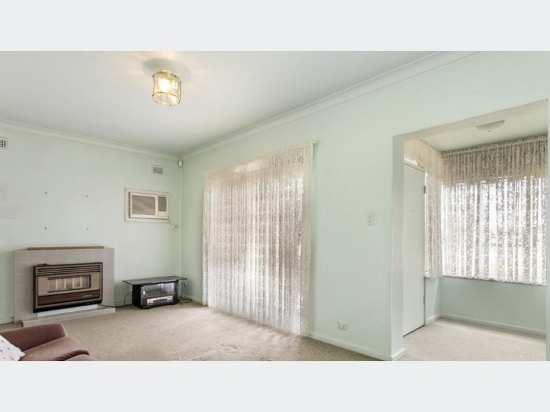 11 Jellicoe Street, Flinders Park SA 5025