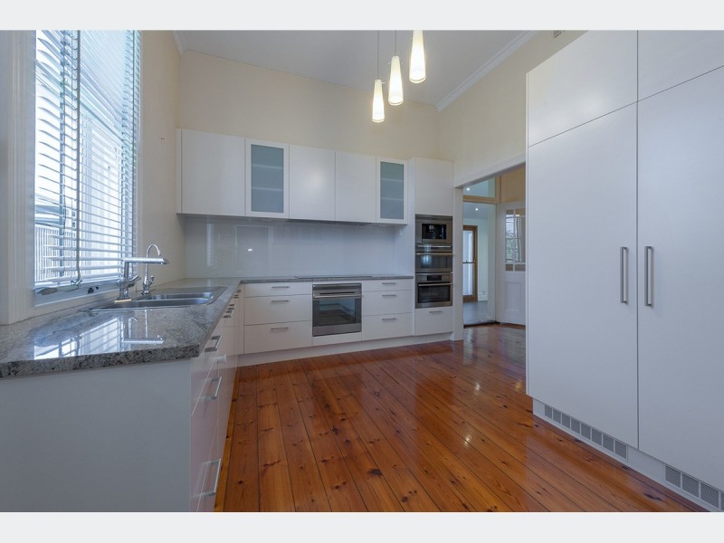 24 Jervois Avenue, West Hindmarsh SA 5007