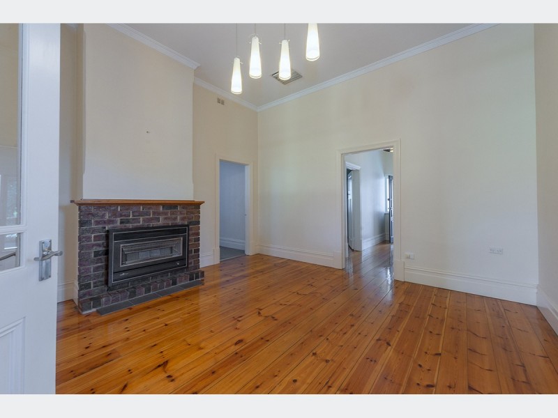 24 Jervois Avenue, West Hindmarsh SA 5007