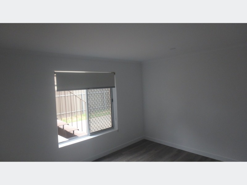 1/2 North Parade, Royal Park SA 5014