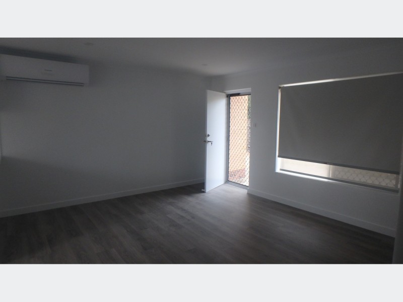 1/2 North Parade, Royal Park SA 5014