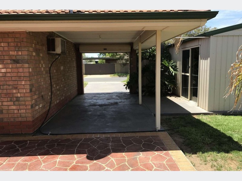 36 Nicholls Terrace, Woodville West SA 5011