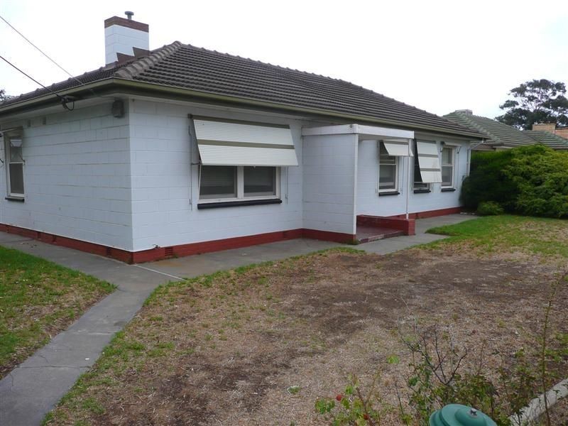 35 Coral Sea Road, Fulham SA 5024