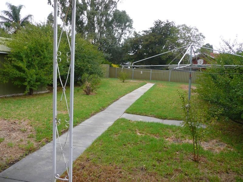 35 Coral Sea Road, Fulham SA 5024