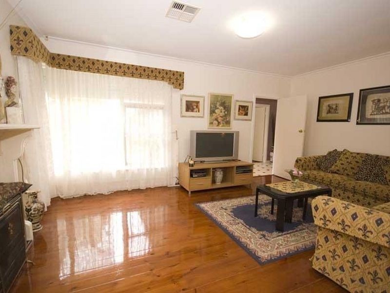 34 Northern Avenue, West Beach SA 5024