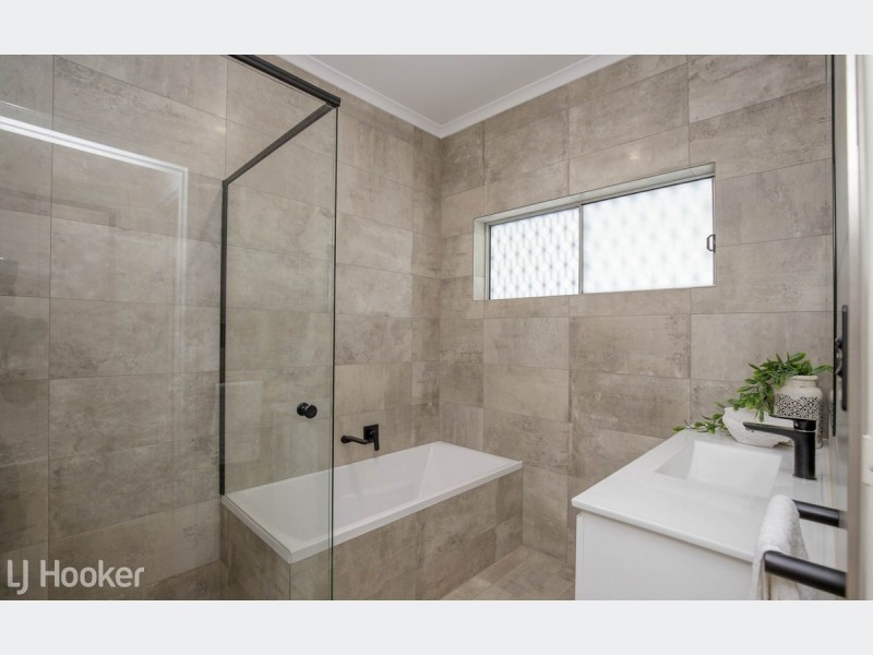 31 Kooralla Grove, Kidman Park SA 5025