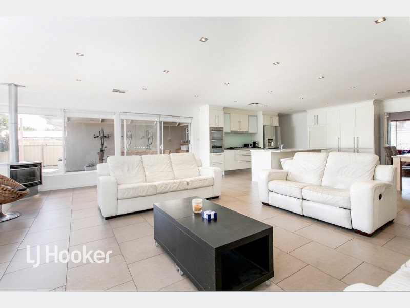 21 Abelia Avenue, Flinders Park SA 5025