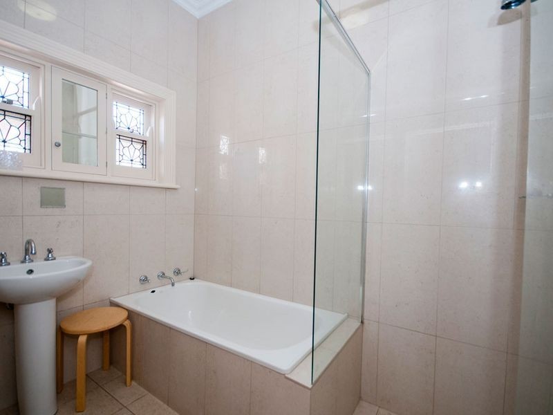 9 Invergowrie Avenue, Highgate SA 5063