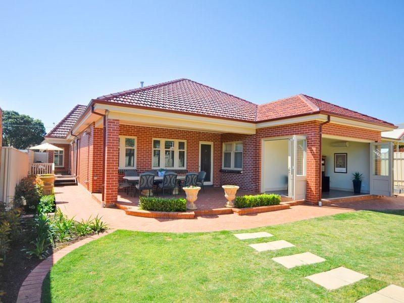 9 Invergowrie Avenue, Highgate SA 5063