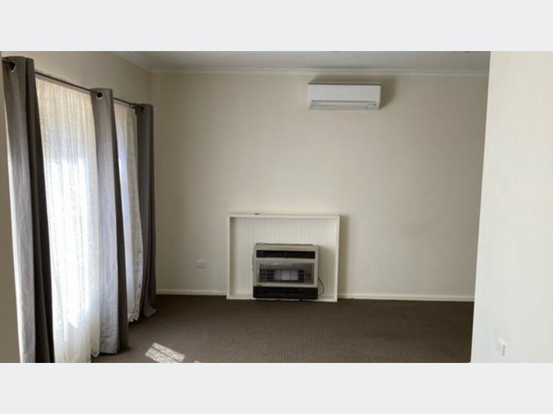 6 Bardsley Avenue, Parafield Gardens SA 5107
