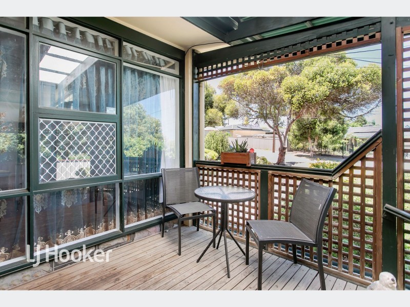 20 Abelia Avenue, Para Vista SA 5093