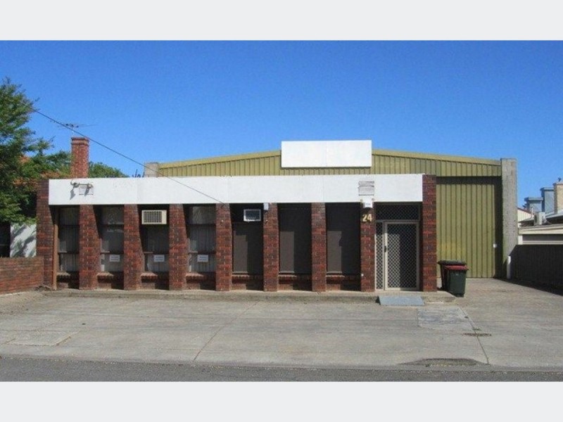 24 Surrey Road, Keswick SA 5035