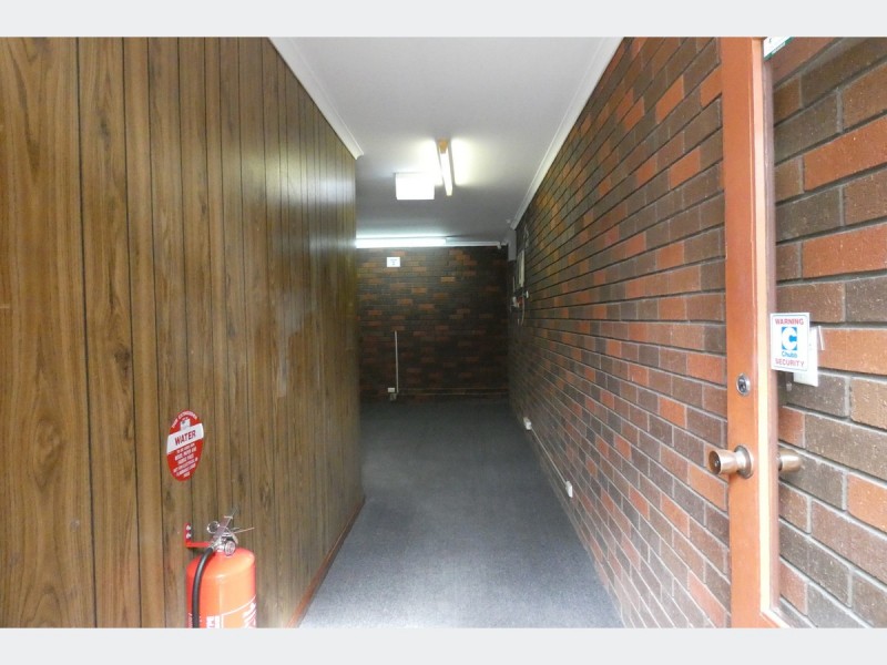 24 Surrey Road, Keswick SA 5035