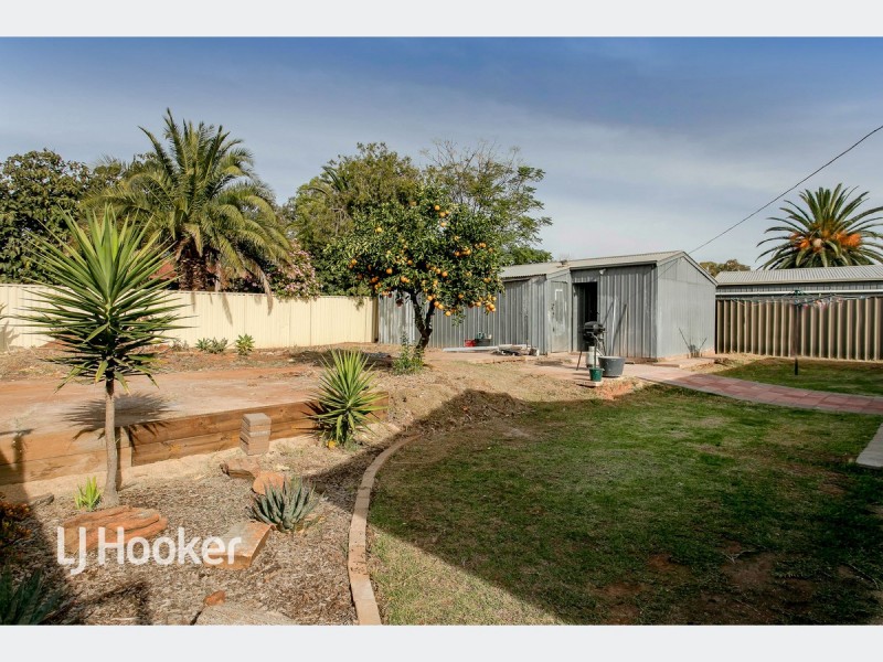 329 Bridge Road, Para Hills SA 5096