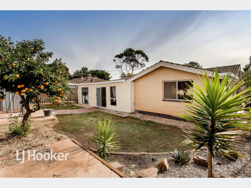 329 Bridge Road, Para Hills SA 5096