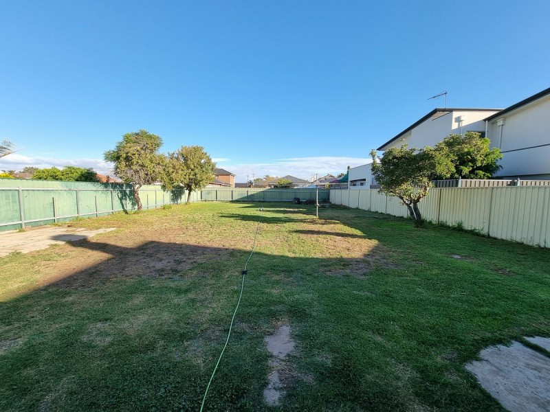 22 Leader Street, Rosewater SA 5013