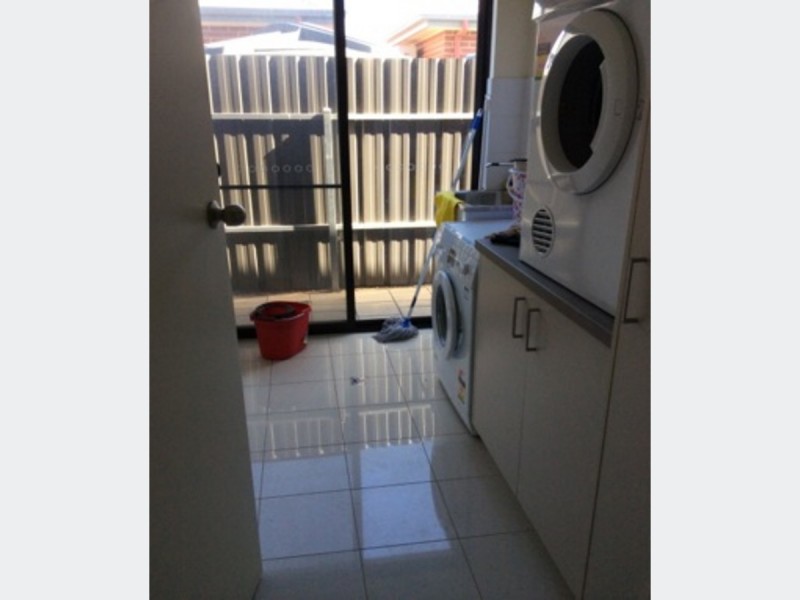 Room 4/62A Addison Road, Pennington SA 5013