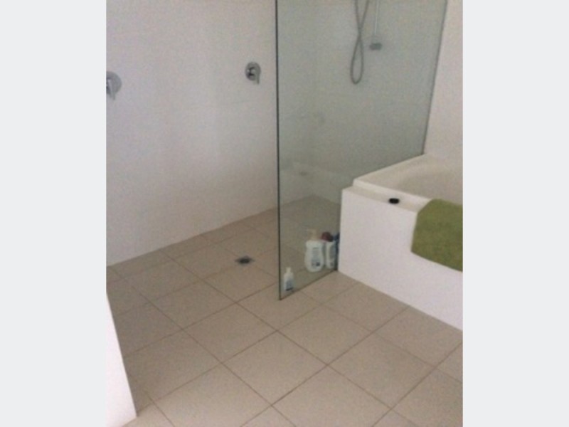 Room 4/62A Addison Road, Pennington SA 5013