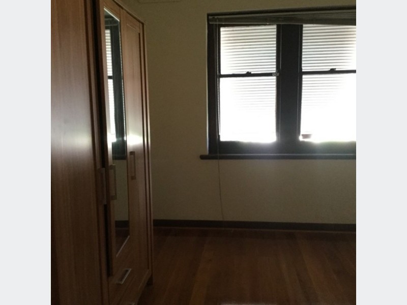 5 Headdey Court, Woodville South SA 5011