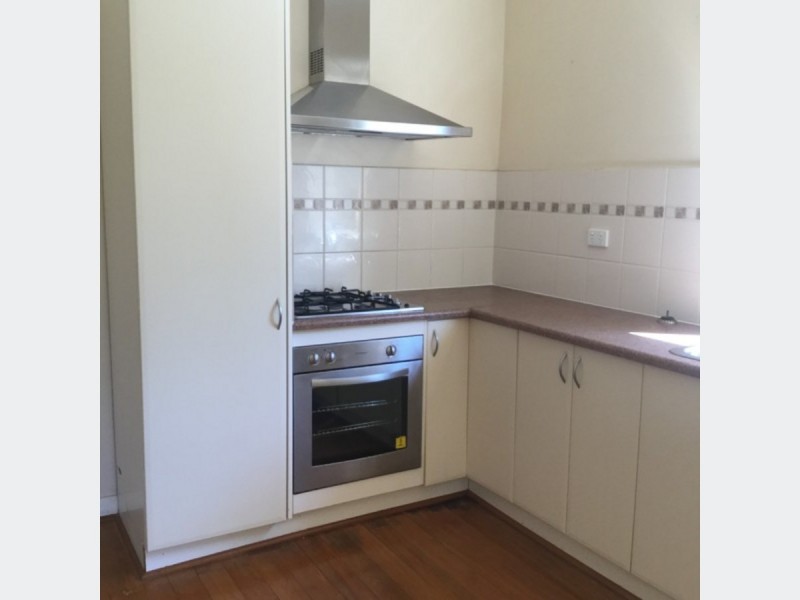 5 Headdey Court, Woodville South SA 5011