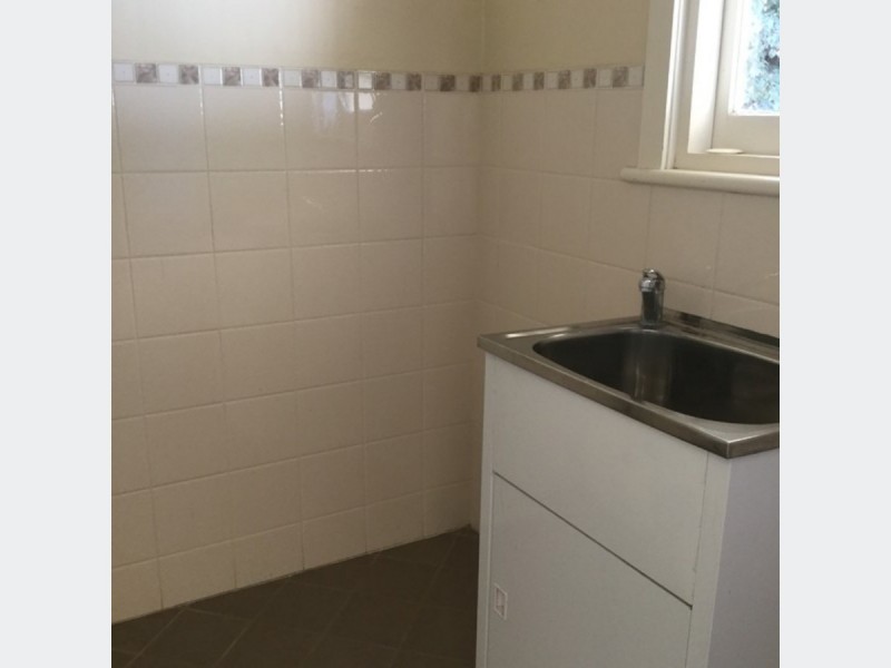 5 Headdey Court, Woodville South SA 5011