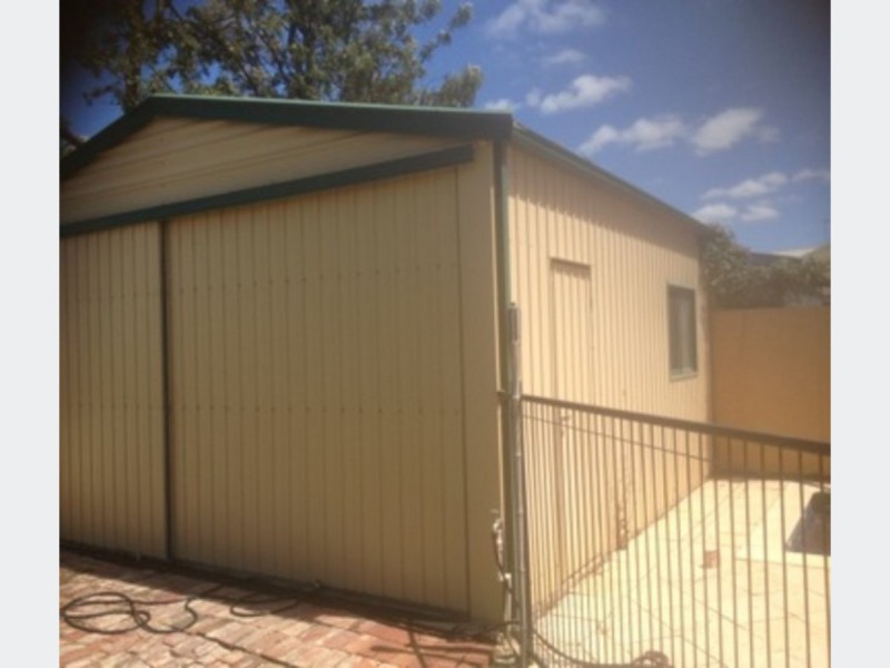 5 Headdey Court, Woodville South SA 5011