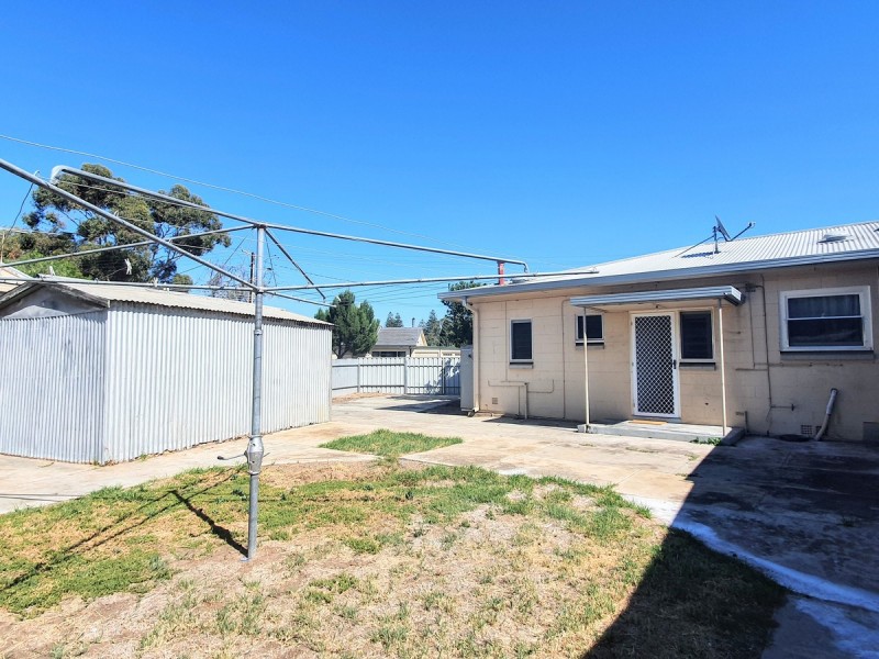 27 Westralia Avenue, Taperoo SA 5017