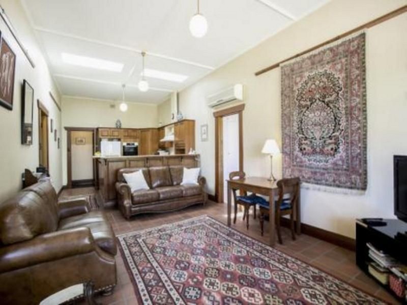 13 St Georges Avenue, Glandore SA 5037