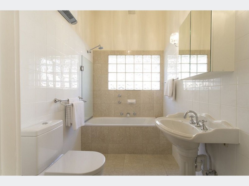 13 St Georges Avenue, Glandore SA 5037