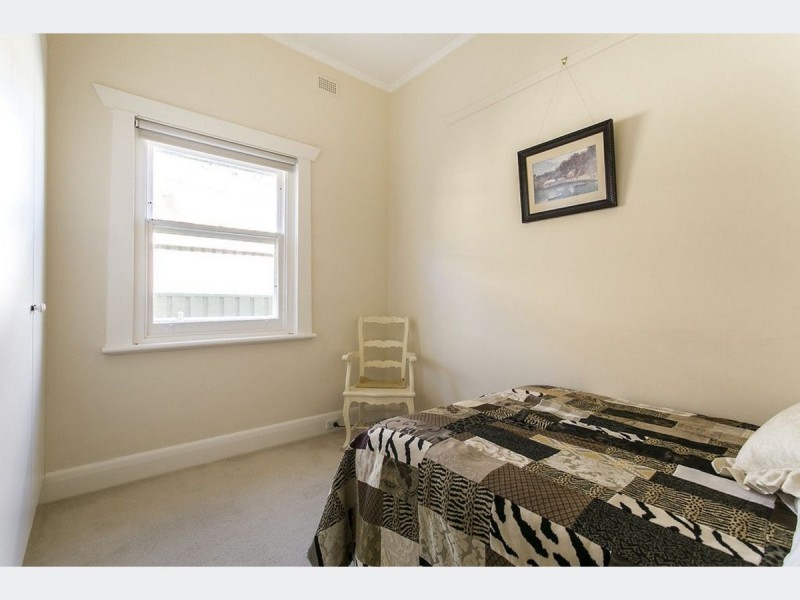 13 St Georges Avenue, Glandore SA 5037