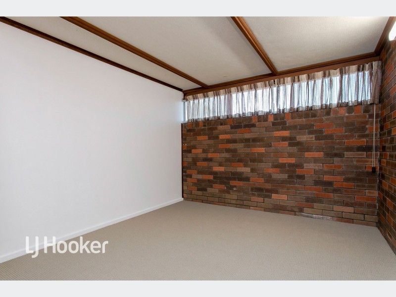 13 Tiranna Way, West Lakes SA 5021