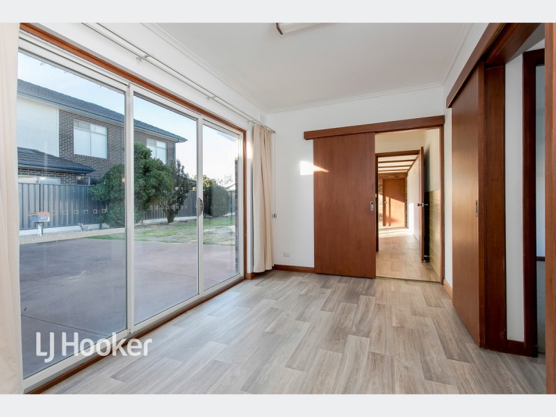 13 Tiranna Way, West Lakes SA 5021