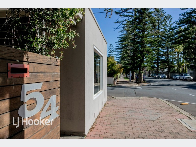 54 Pier Street, Glenelg SA 5045
