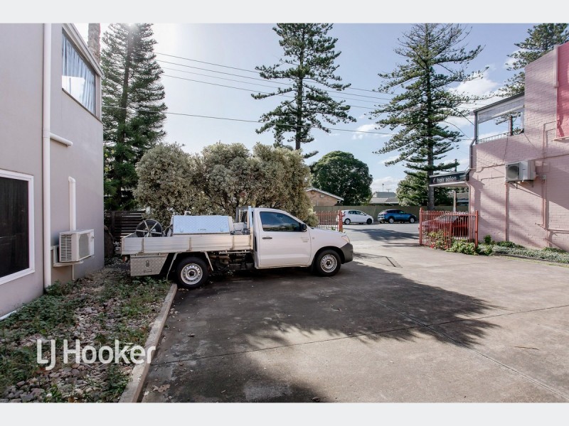 54 Pier Street, Glenelg SA 5045