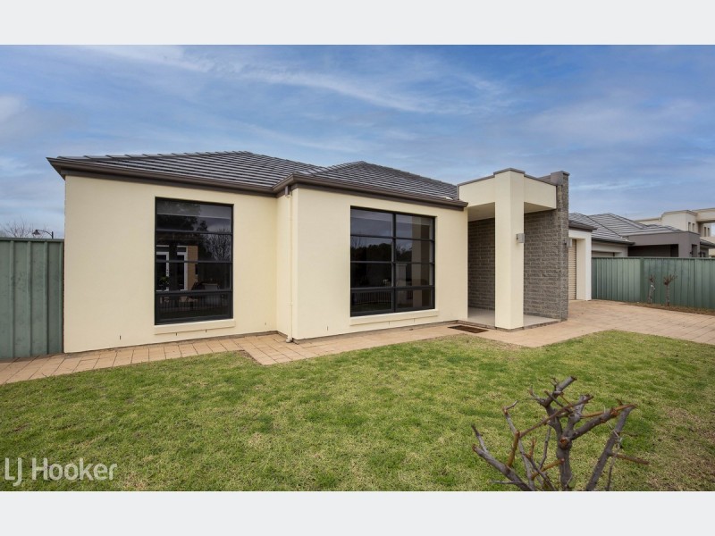 25 Stony Way, Mawson Lakes SA 5095