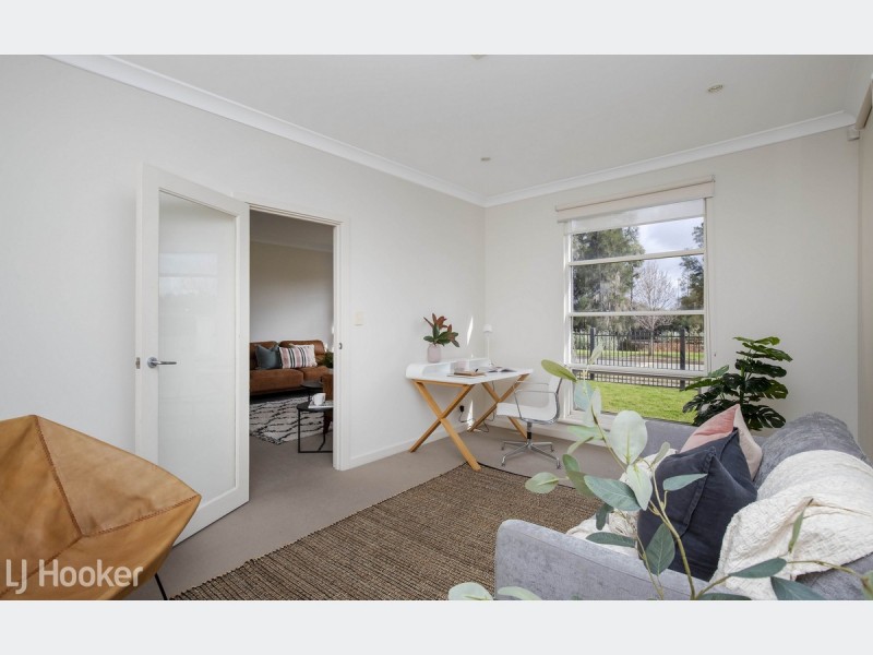 25 Stony Way, Mawson Lakes SA 5095