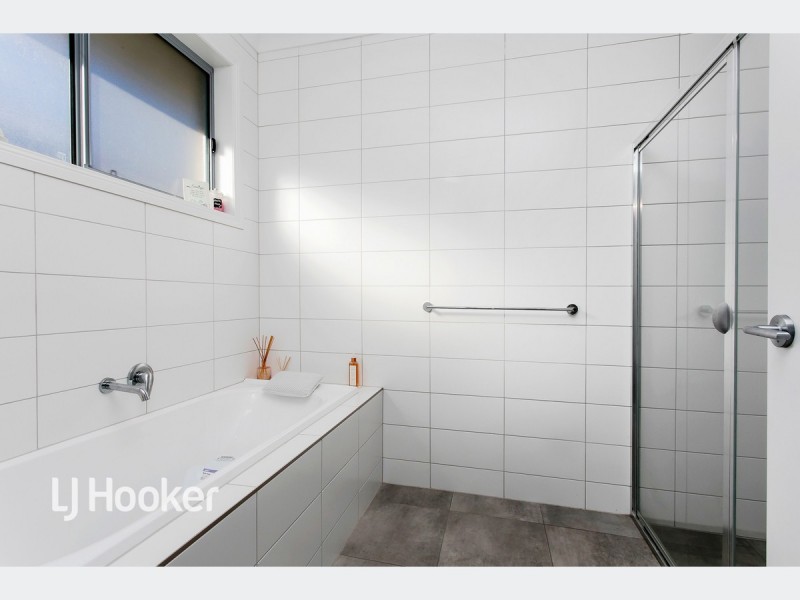 19 Flinders Parade, Flinders Park SA 5025