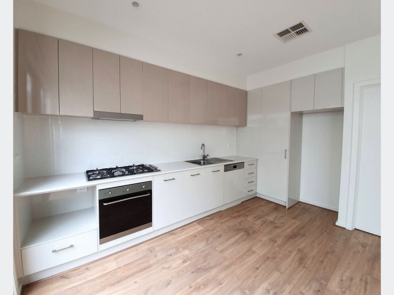 31 Crighton Avenue, Royal Park SA 5014