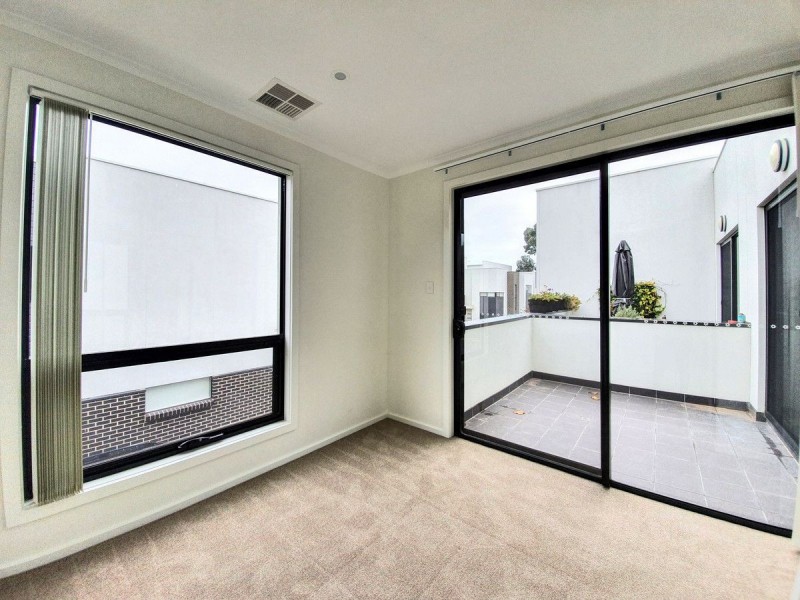 31 Crighton Avenue, Royal Park SA 5014